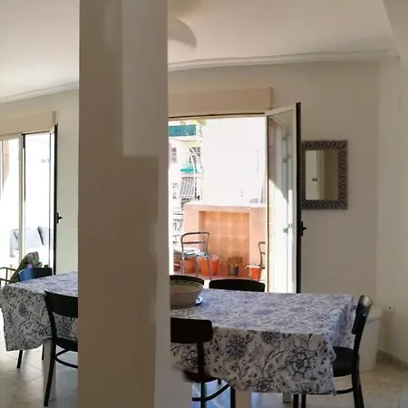 Апартаменты Lovely Two-floor Rooftop With Terrace Аликанте
