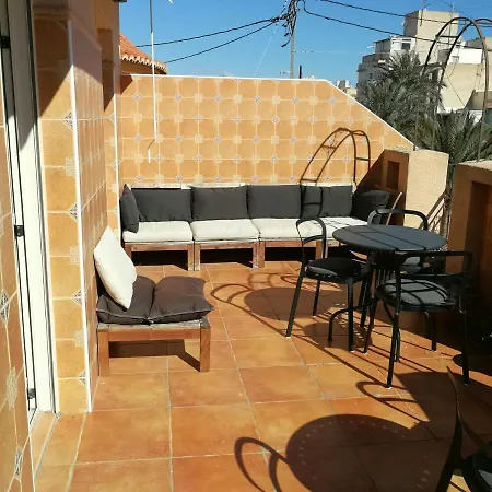Lovely Two-floor Rooftop With Terrace *